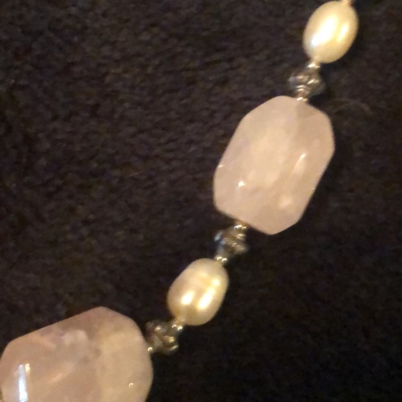 Women’s choker - Picture 2 of 2